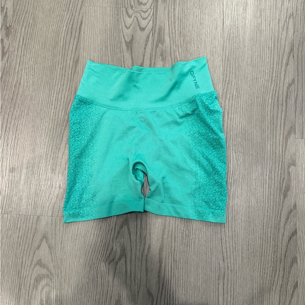 Seamless High-Waist Bike Shorts - Teal - Picture 1 of 2